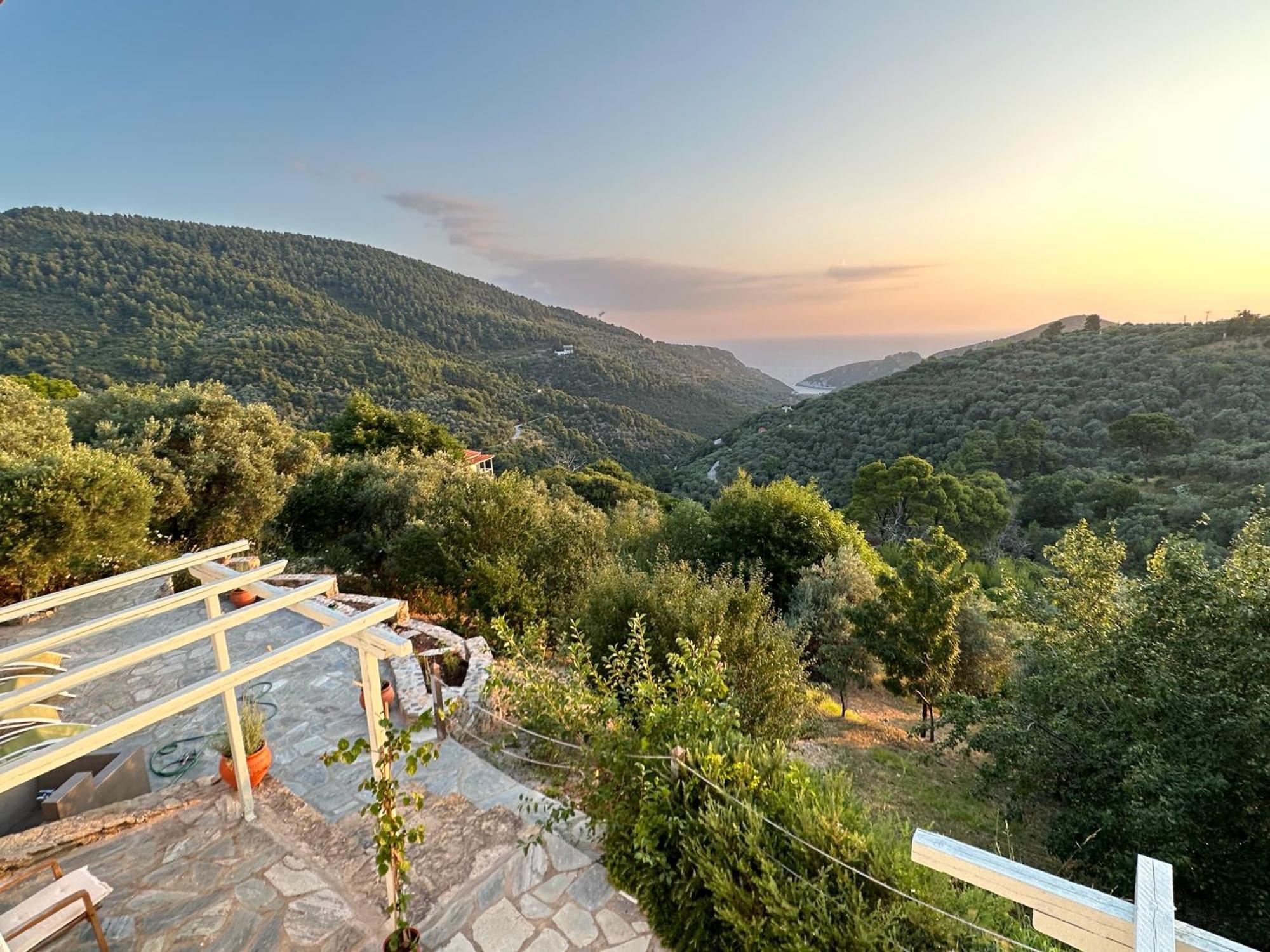 Olive Mill Cottage Skopelos Exterior foto